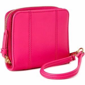 NWT No Boundaries Cute Women's Pink No Boundaries Camila Wrist Wallet